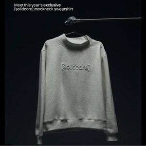 Solid Core Solidays 2025 Mockneck SMALL
